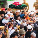 کھڑگے کی جانب سے عمران پرتاپ گڑھی نے درگاہ پر پیش کی چادر