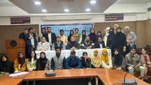 بےت بازی ذہنی و ادبی صلاحےتوں کو نکھارنے کابہترےن عمل :ڈاکٹر محمد ارشدندوی