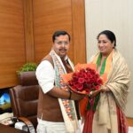 وزیر اعلیٰ ریکھا گپتا نے بی جے پی صدر نتن نبین کو دی مبارکباد