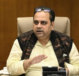 * مولانا آزاد میڈیکل کالج اور لوک نائک اسپتال میں ڈی ایم کےلئے ڈی یو کی منظوری