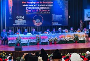 انسان کی حقیقی کام یابی قرآن کریم کے فہم وتدبر اور اس کی پیروی میں مضمر ہے :پروفیسر مظہر آصف