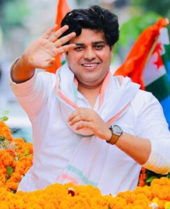 امن کی بات کرنے والوں کے خلاف درج ہوتی ہے ایف آئی آر