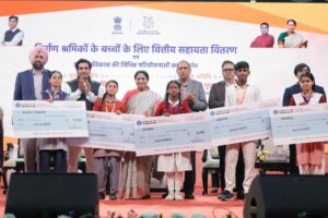 15ہزار بچوں کو تعلیمی امداد ملتی ہے، 134 کروڑ روپے کے ترقیاتی منصوبے شروع