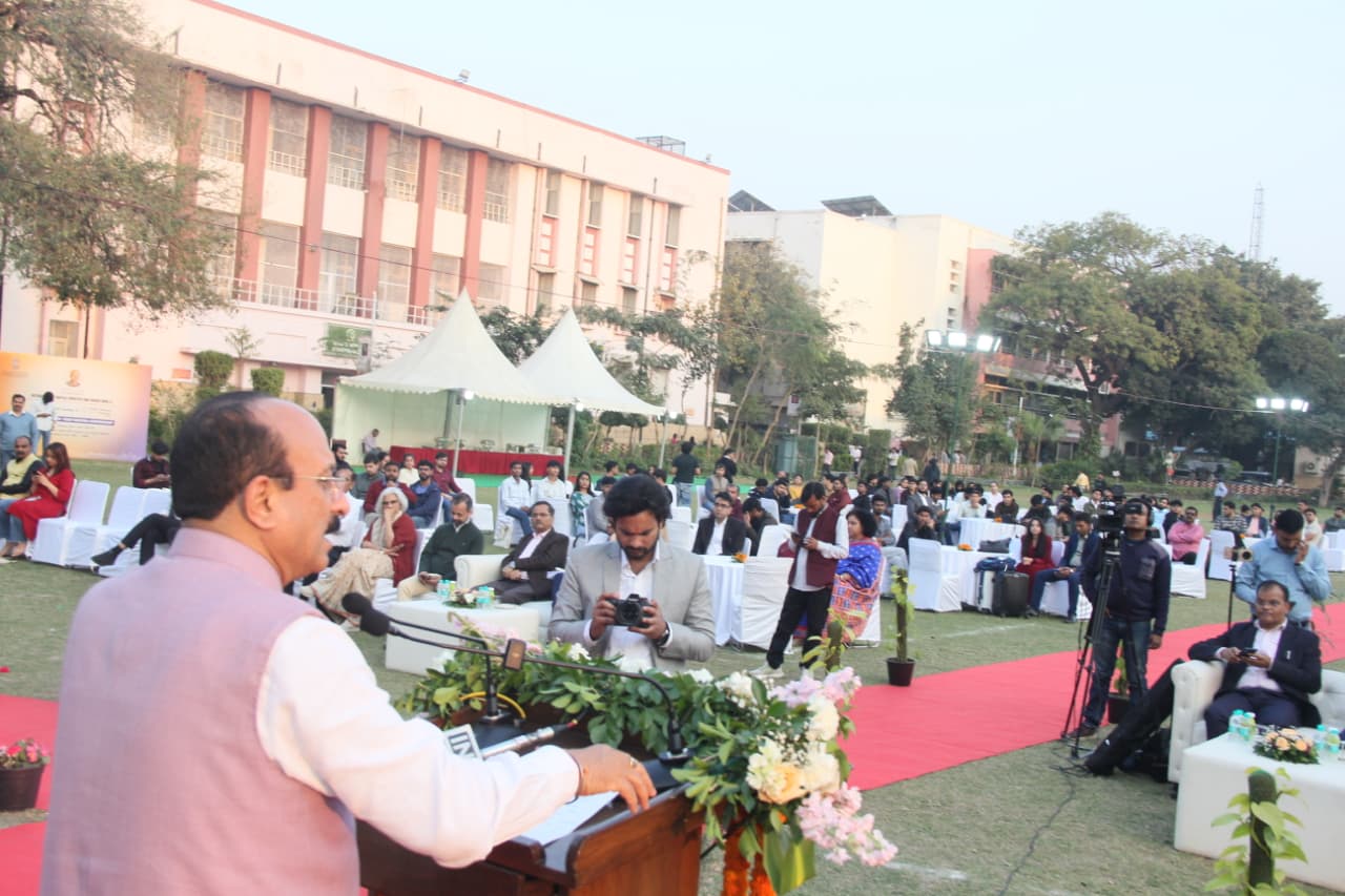 اندرا گاندھی دہلی ٹیکنیکل یونیورسٹی برائے خواتین، کشمیری گیٹ میں تقریب کا انعقاد