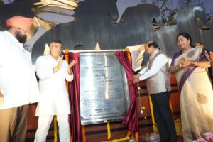 ایل جی اور وزیر اعلیٰ نے ’شری پارتھ-ساراتھی رتھ‘ کا افتتاح کیا