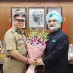 دہلی پولیس کمشنر نے نئے ایل جی سے ملاقات کر دی مبارکباد