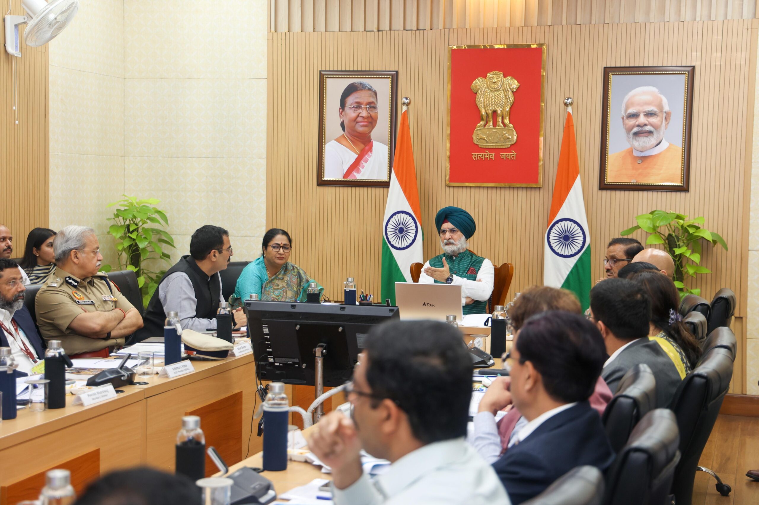 اب AI اور سیٹلائٹ کے استعمال سے آفات کی نگرانی کی جائے گی