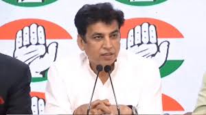 نالوں کی صفائی وقت پر مکمل نہیں کر پارہی ہے بی جے پی سرکار