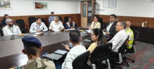 حج انتظامات لیے دہلی ایرپورٹ پر میٹینگ کا انعقاد۔