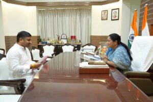 نجف گڑھ کے کونسلر اورایم سی ڈی ایجوکیشن کمیٹی کے ڈپٹی چیئر مین کی وزیر اعلیٰ سے ملاقات