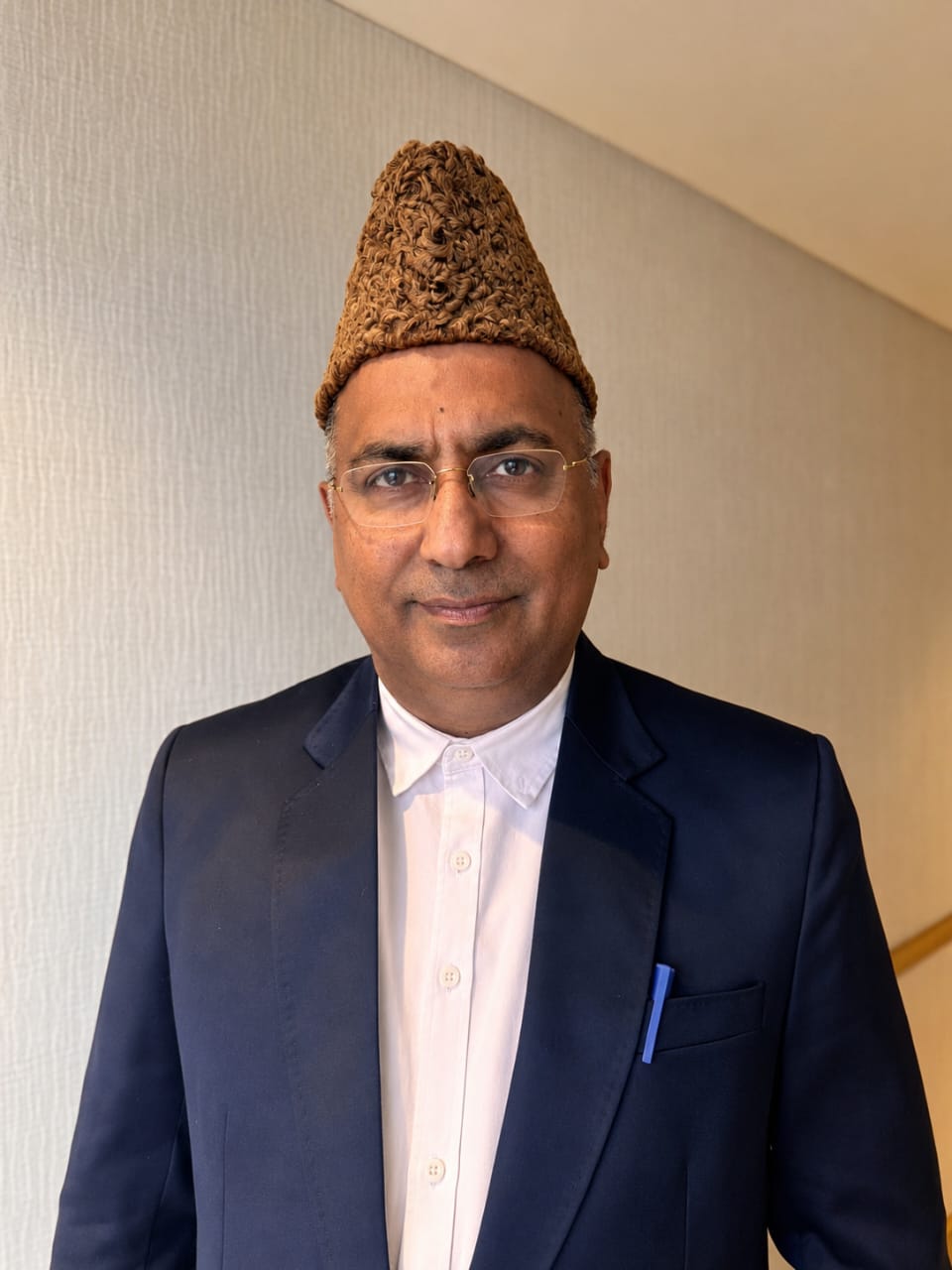 مسلمانوں کوسڑکوں اور چوراہوں پرنمازادا کرنے سے گریز کرنا چاہئے: غلام علی کھٹانہ