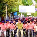 وزیر تعلیم نے ’پیڈل دی بیٹ – اتوار کو سائیکل پر‘ مہم کی قیادت کی