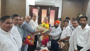 صدر بازار کے تاجروں کاجے پی بھائی کو نئی ذمے داری ملنے پردیا استقبالیہ