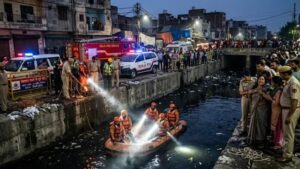 جسولہ گاﺅں میں 15 سالہ لڑکاپتنگ لوٹتے ہوئے گرا نالے میں