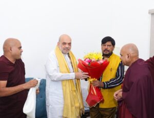 اٹھاولے کی مہابودھی وہار کے انتظام و انصرام کے سلسلے میں مرکزی وزیر داخلہ سے ملاقات